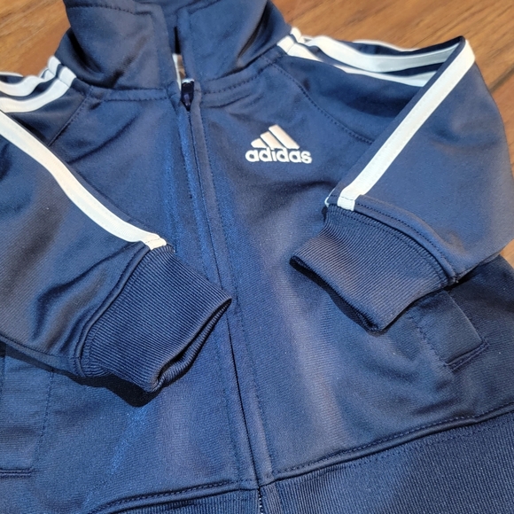 Adidas track suit set - Picture 3 of 11